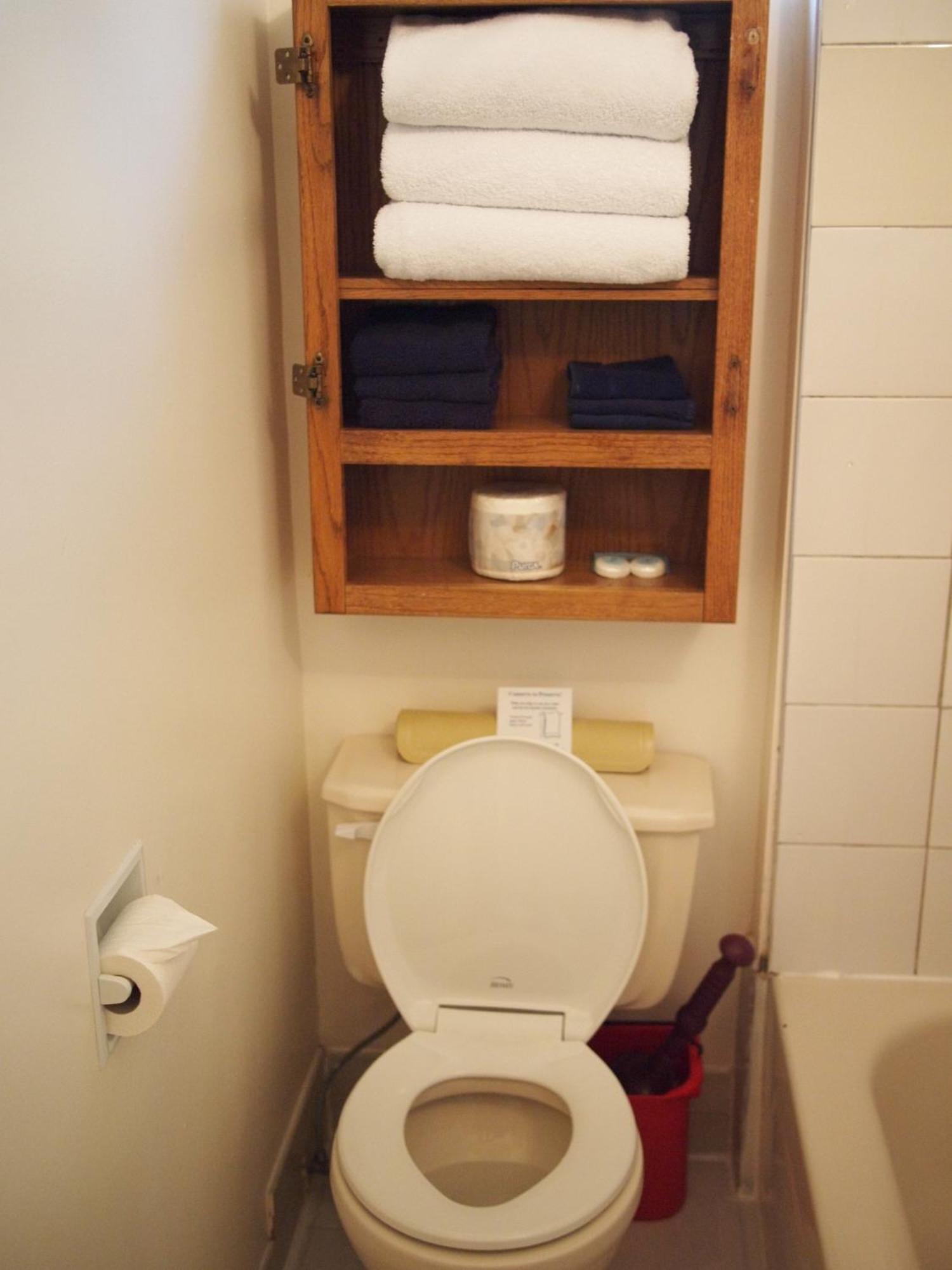 Whale'S Tail Guest Suites Ucluelet Eksteriør billede